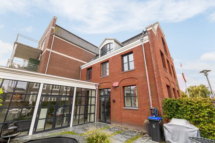 Photo 42 of L. Rotgansstraat 2