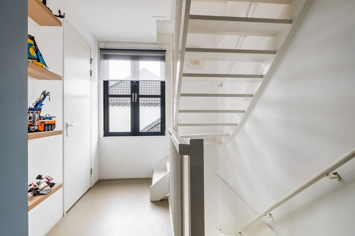 Photo 61 of L. Rotgansstraat 2