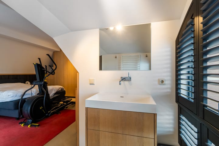 Photo 68 of L. Rotgansstraat 2