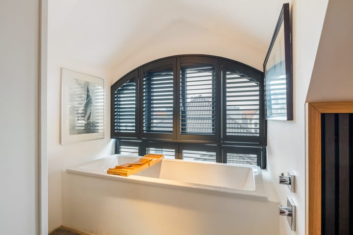 Photo 73 of L. Rotgansstraat 2