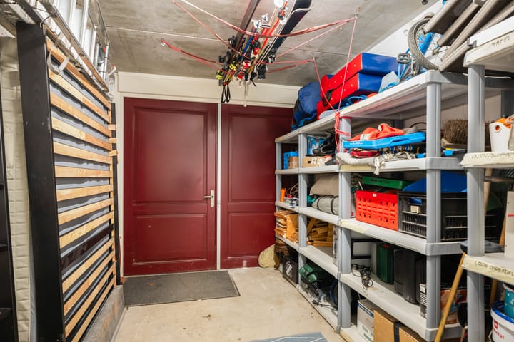 Photo 80 of L. Rotgansstraat 2