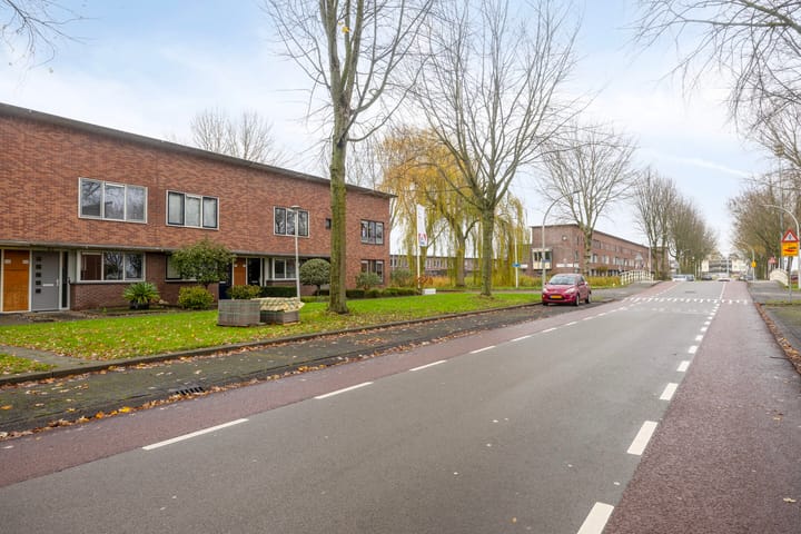 Foto 3 van Klokkengieterlaan 52