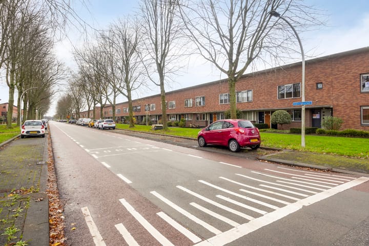 Foto 33 van Klokkengieterlaan 52