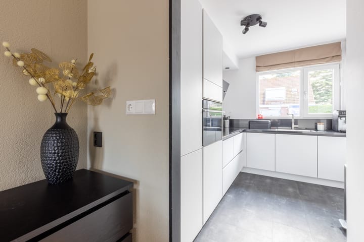 Foto 8 van Oosterhoutstraat 45