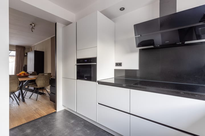 Foto 10 van Oosterhoutstraat 45