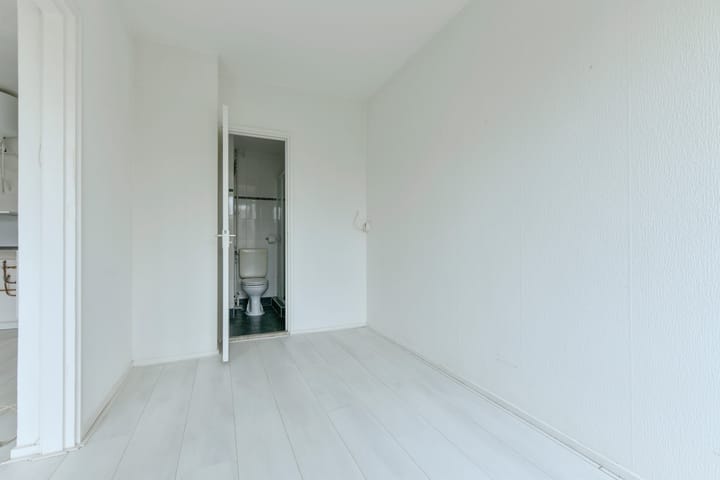 Foto 15 van Van Nijenrodeweg 732