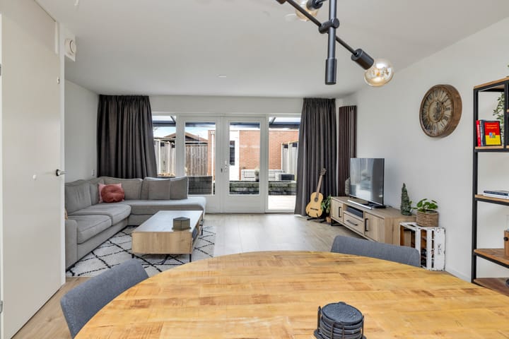 Foto 7 van Escudo 47