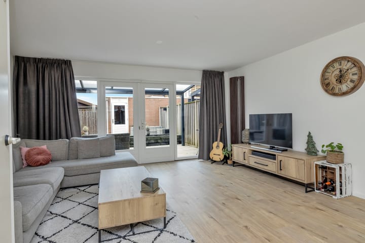 Foto 8 van Escudo 47