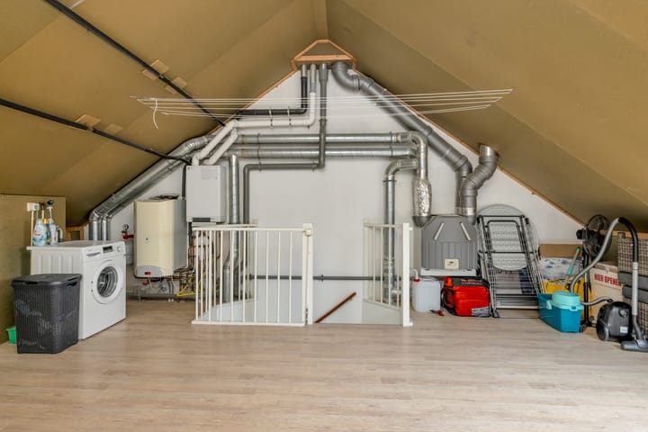 Foto 33 van Escudo 47