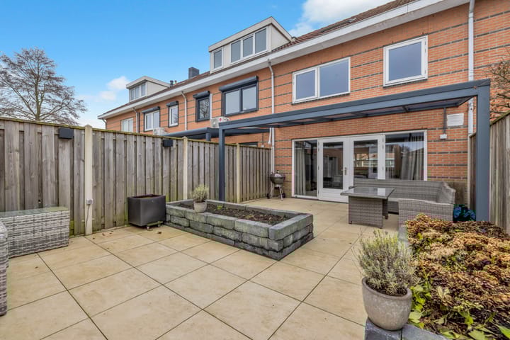 Foto 38 van Escudo 47