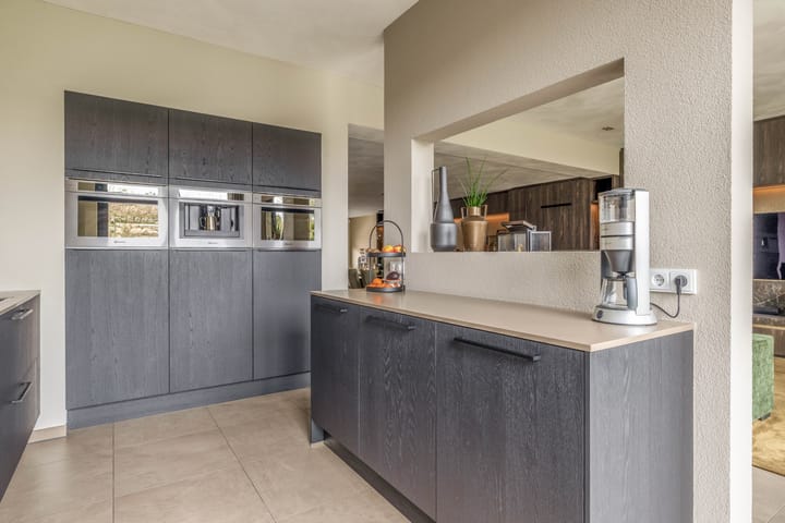 Photo 14 of Monseigneur Zwijsenstraat 6