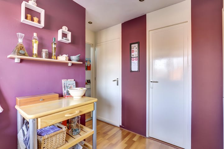 Photo 18 of Roosstraat 10