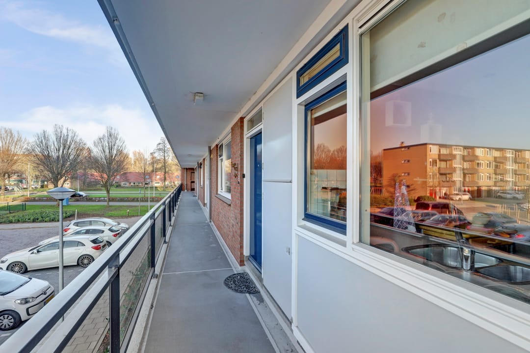 Foto 28 van Roosstraat 10