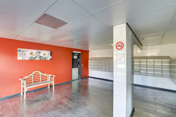 Photo 29 of Roosstraat 10