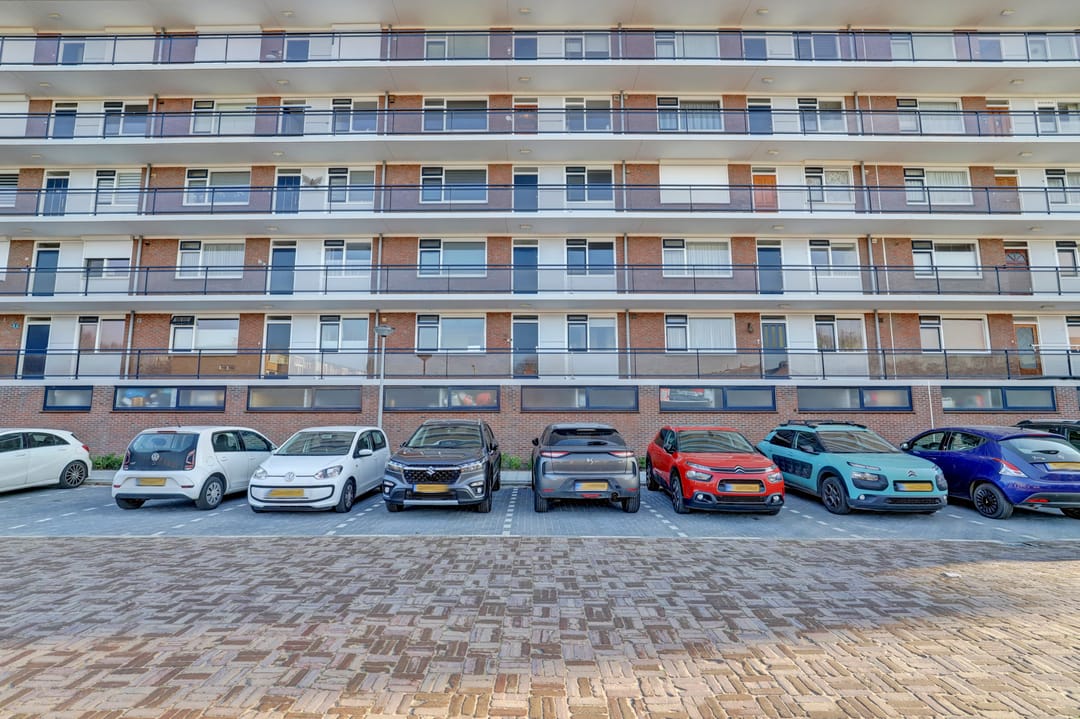 Foto 37 van Roosstraat 10