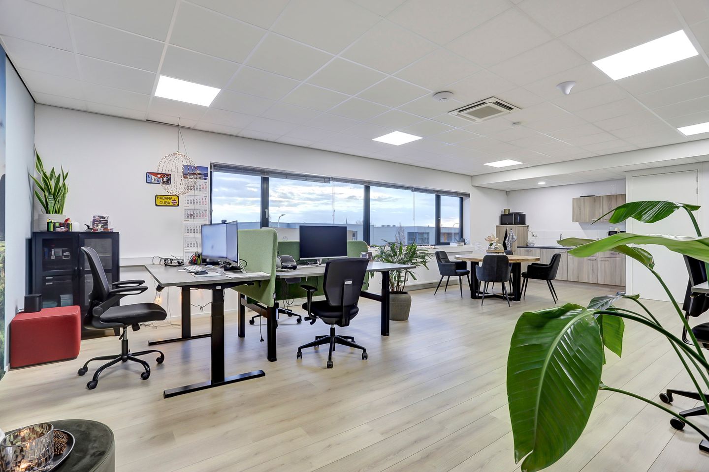 Bekijk foto 3 van Coenecoop 3-D2