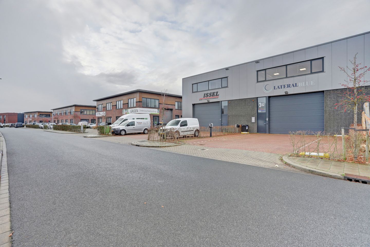 View photo 5 of Coenecoop 3-D2