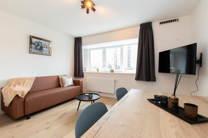 Foto 7 van Eurokade 37-A