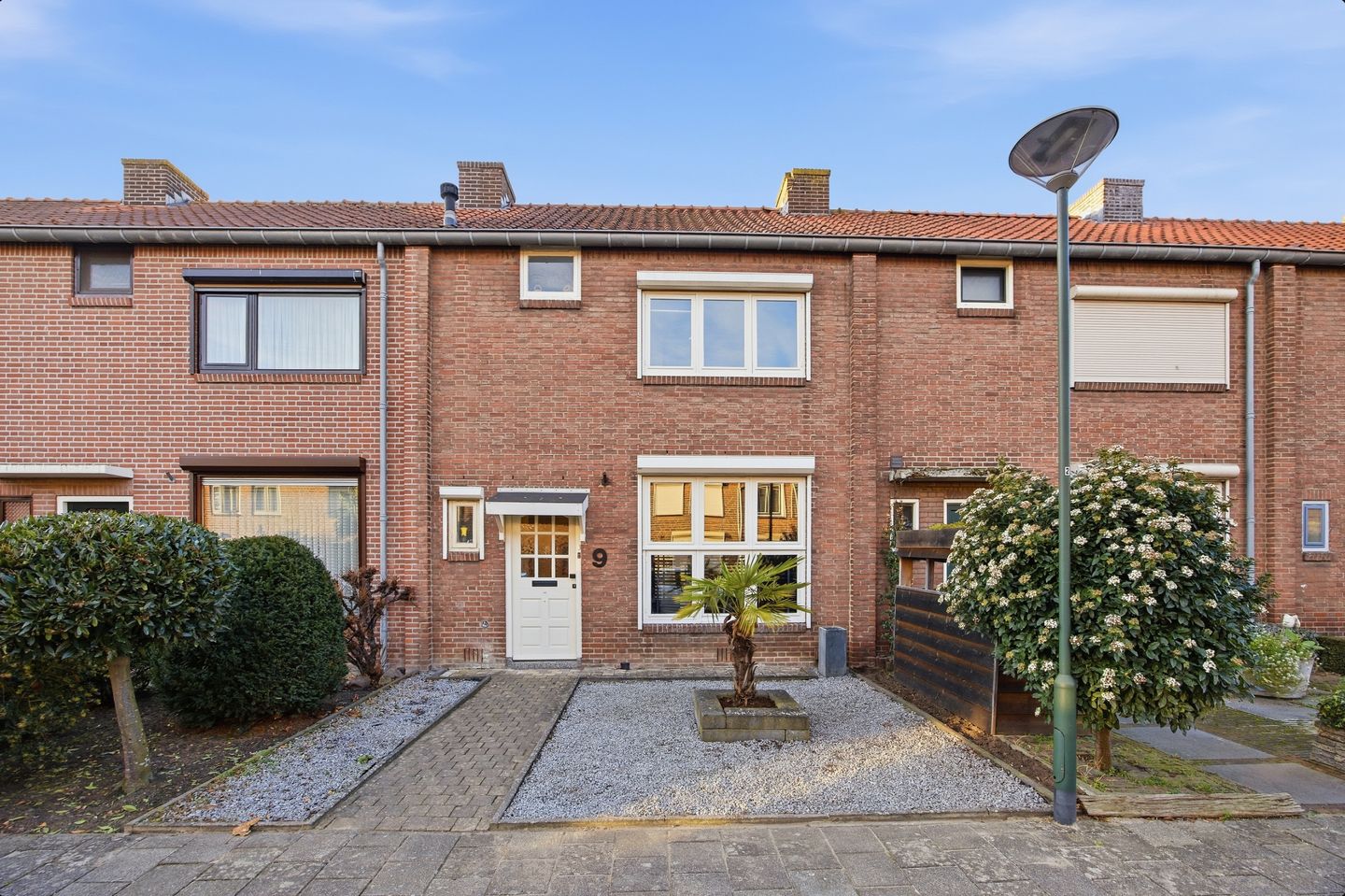 Foto 1 van Emiliastraat 9