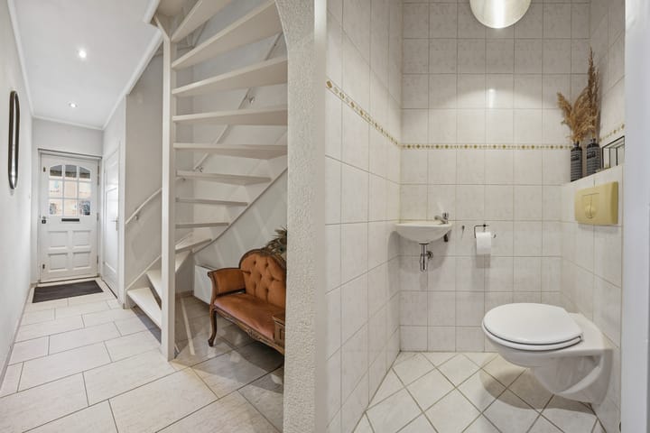 Foto 10 van Emiliastraat 9