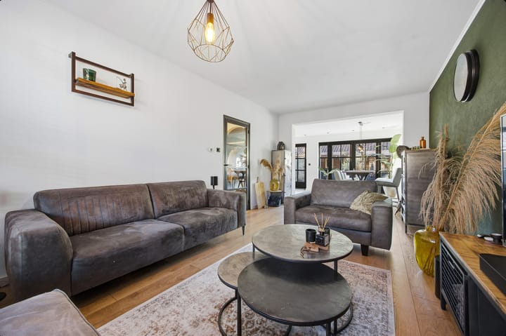 Foto 11 van Emiliastraat 9