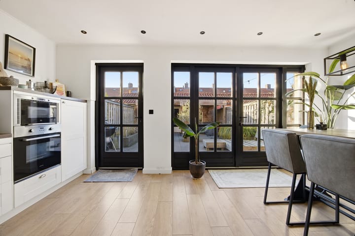 Foto 22 van Emiliastraat 9