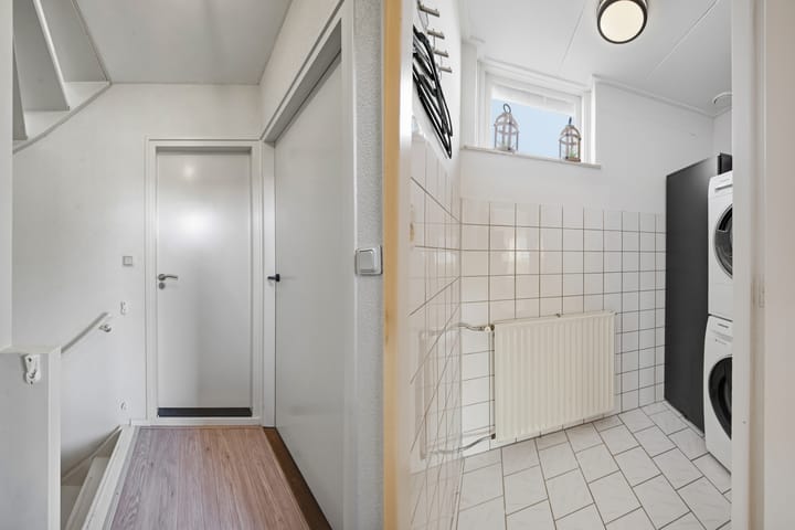 Foto 25 van Emiliastraat 9