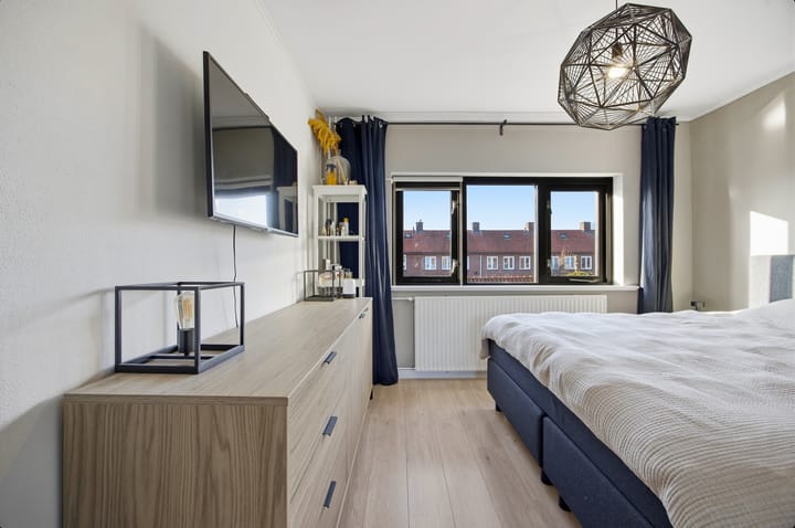 Foto 28 van Emiliastraat 9