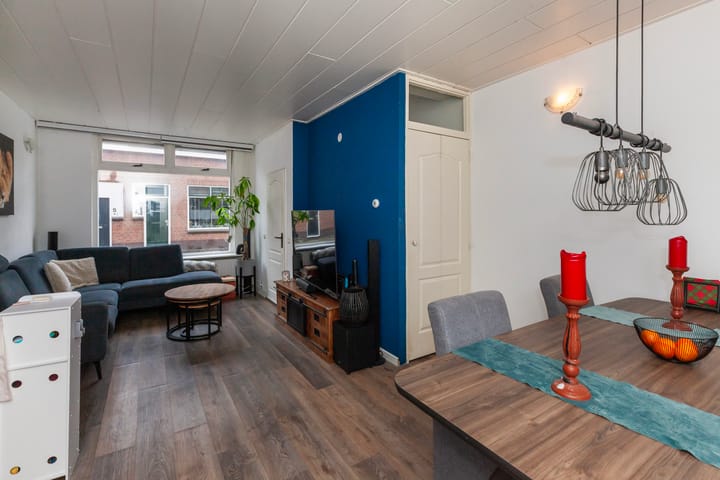 Photo 2 of Vondelstraat 8