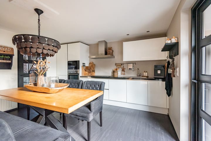 Foto 2 van Dahliastraat 23