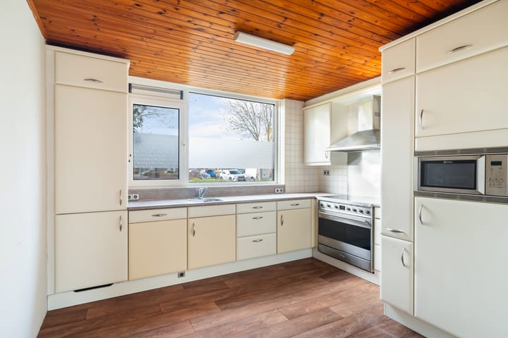 Photo 4 of Rivierenlaan 152