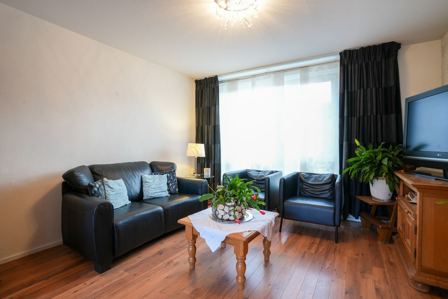 Photo 5 of Donatusstraat 24