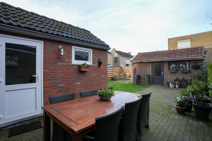 Foto 18 van Donatusstraat 24