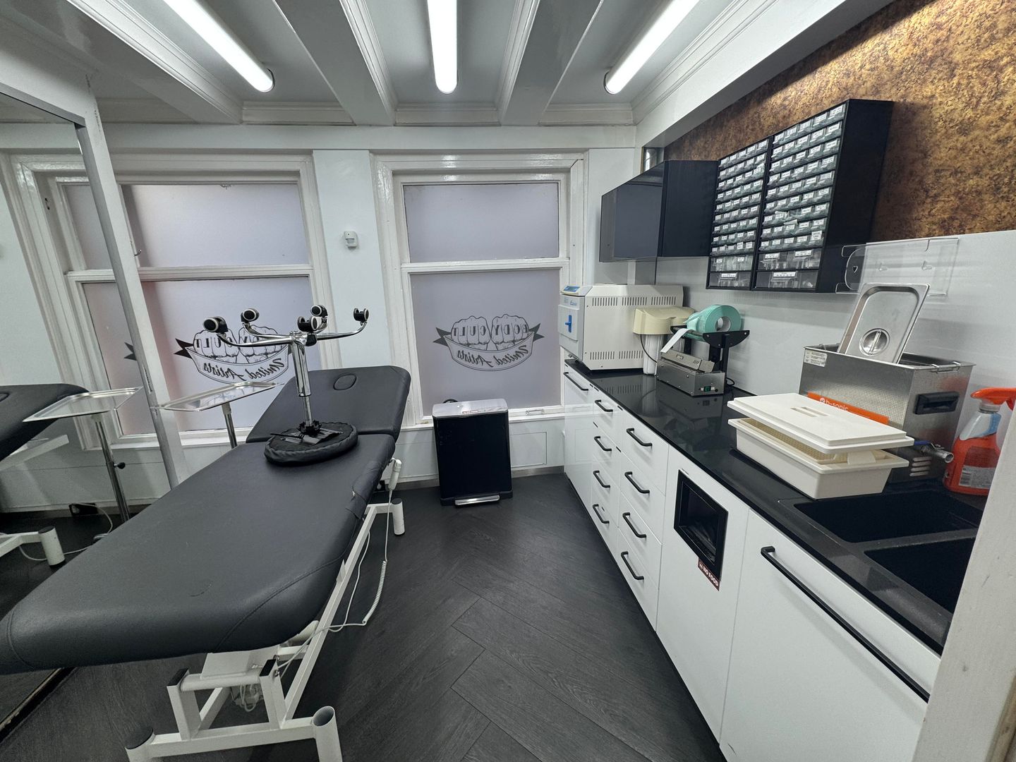 View photo 5 of Leidsestraat 40