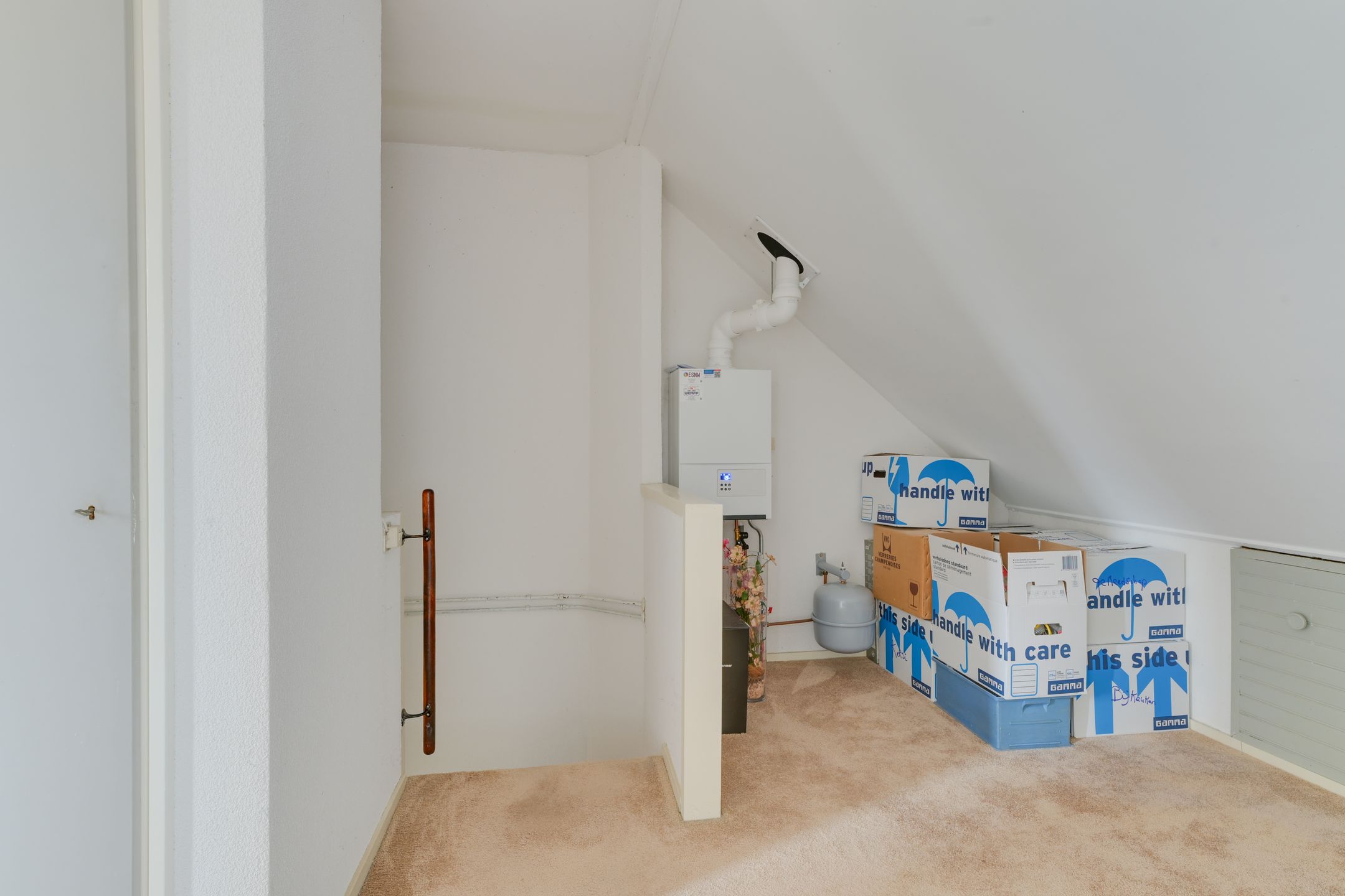 Foto 24 van van Vosbergenlaan 8