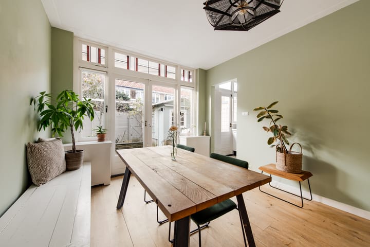 Photo 12 of Van Kinsbergenstraat 9