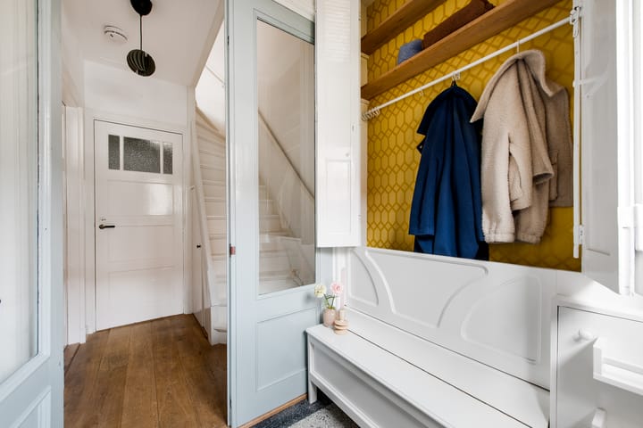 Photo 21 of Van Kinsbergenstraat 9