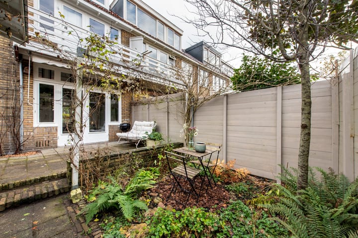 Photo 40 of Van Kinsbergenstraat 9