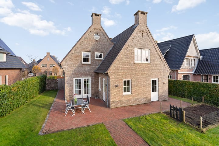 Photo 17 of Peuverstraat 27