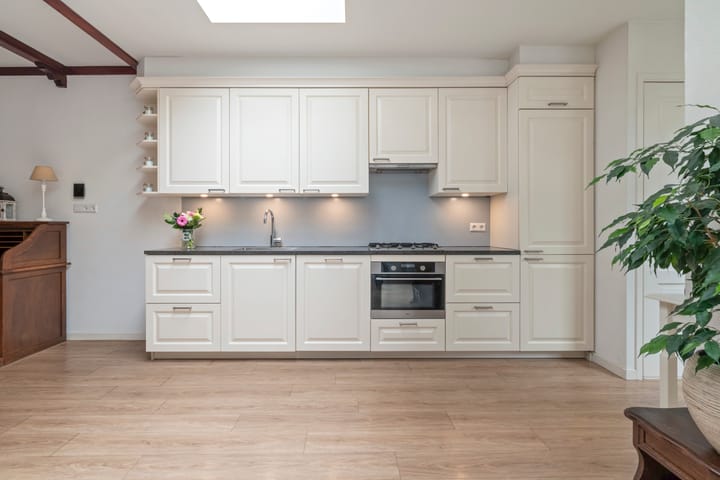 Foto 14 van Van 't Hoffstraat 45