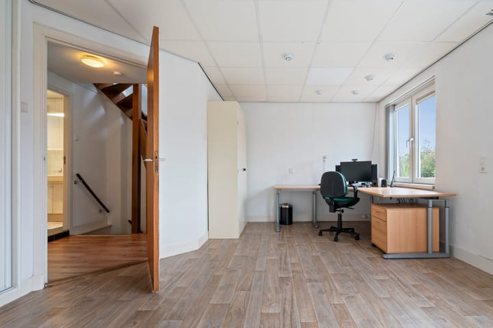 Foto 29 van Van 't Hoffstraat 45