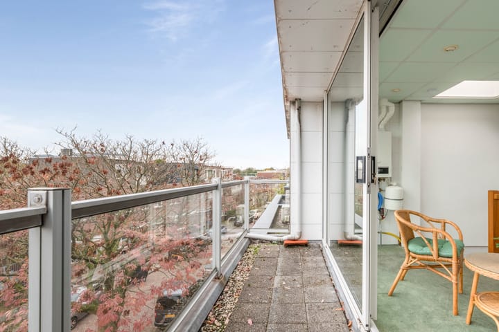 Foto 35 van Van 't Hoffstraat 45