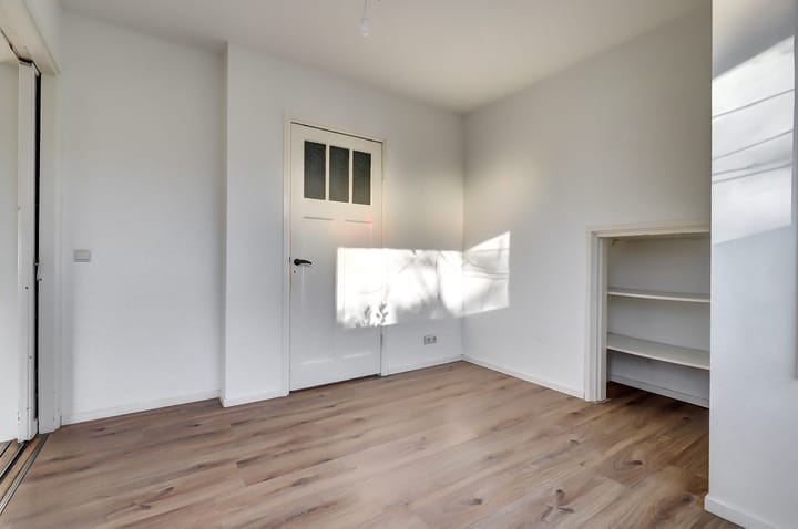 Foto 13 van Paddepoelseweg 2