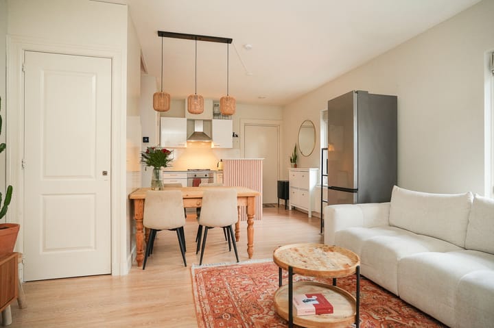 Photo 2 of Jan van den Doemstraat 1-B