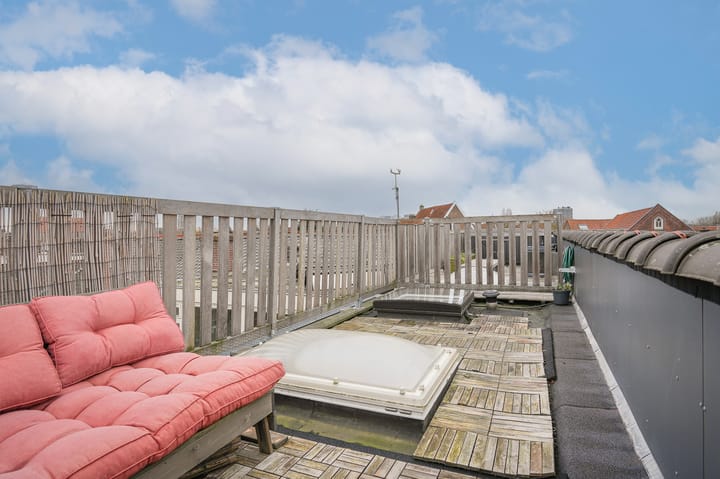 Photo 34 of Jan van den Doemstraat 1-B