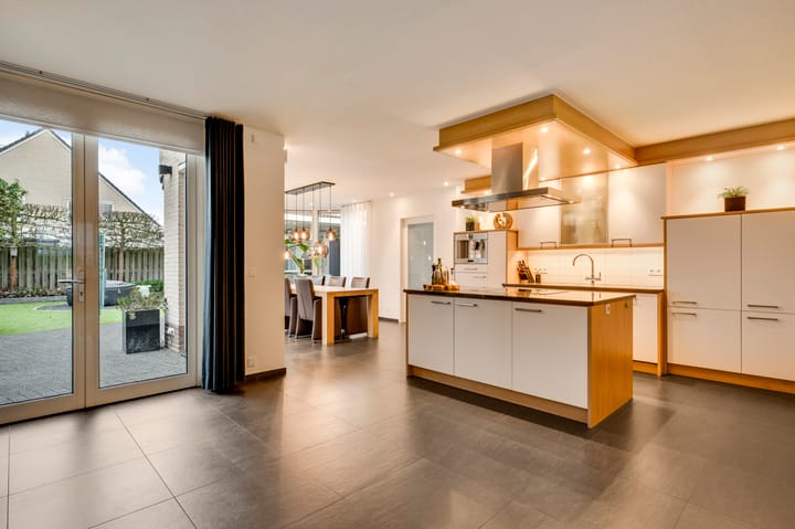 Foto 22 van Sjeng Vaasstraat 9