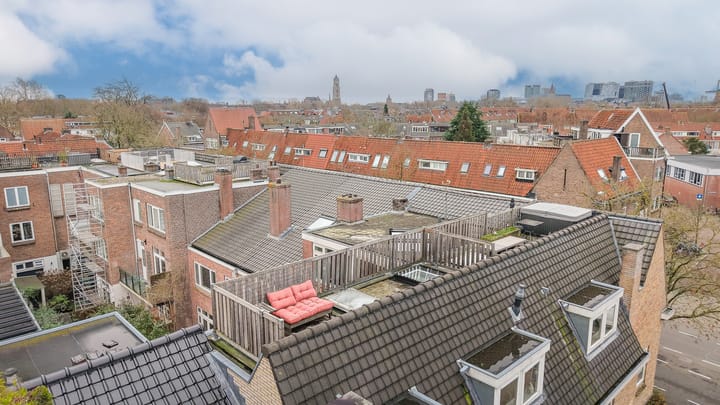 Photo 42 of Jan van den Doemstraat 1-B