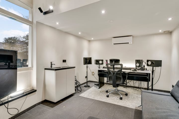 Foto 32 van Sjeng Vaasstraat 9