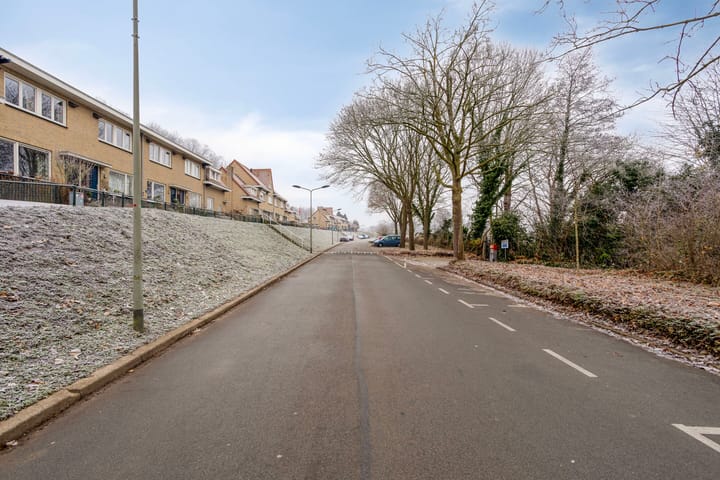 Foto 26 van Mergelweg 247