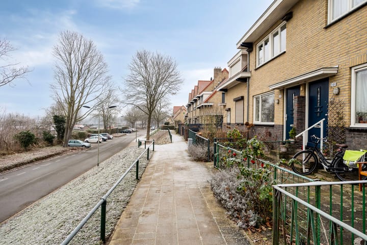 Foto 29 van Mergelweg 247